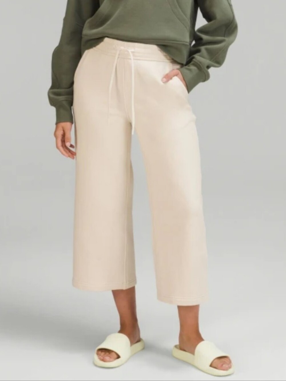 Lululemon Loungeful High-Rise Wide-Leg Crop